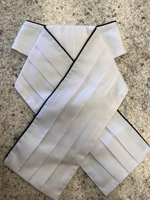 WHITE Stock With Trim