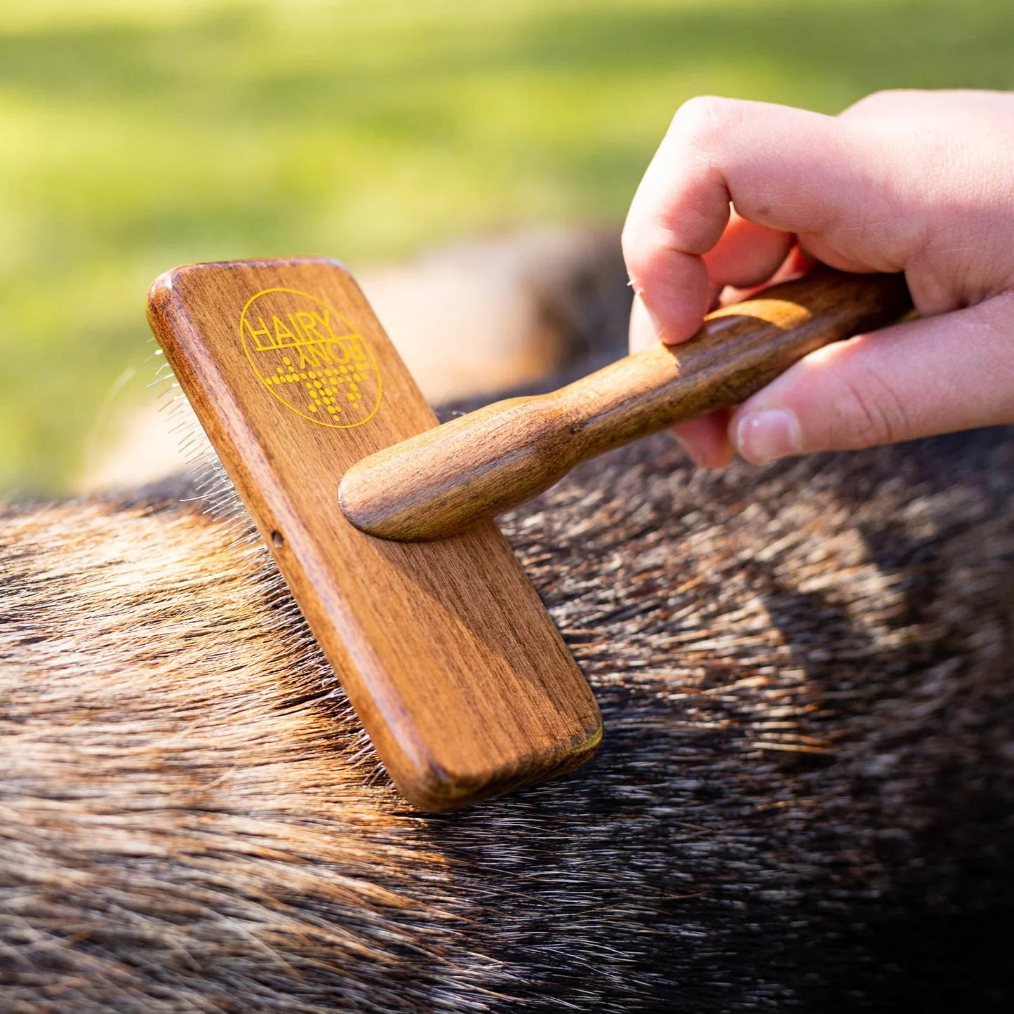 HAIRY PONY Pouch Deshedding Dog Brush
